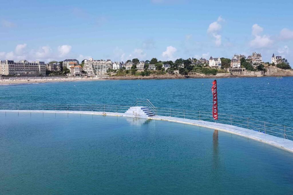 L'@Typ'Hic Villa Le Minihic-sur-Rance Luaran gambar